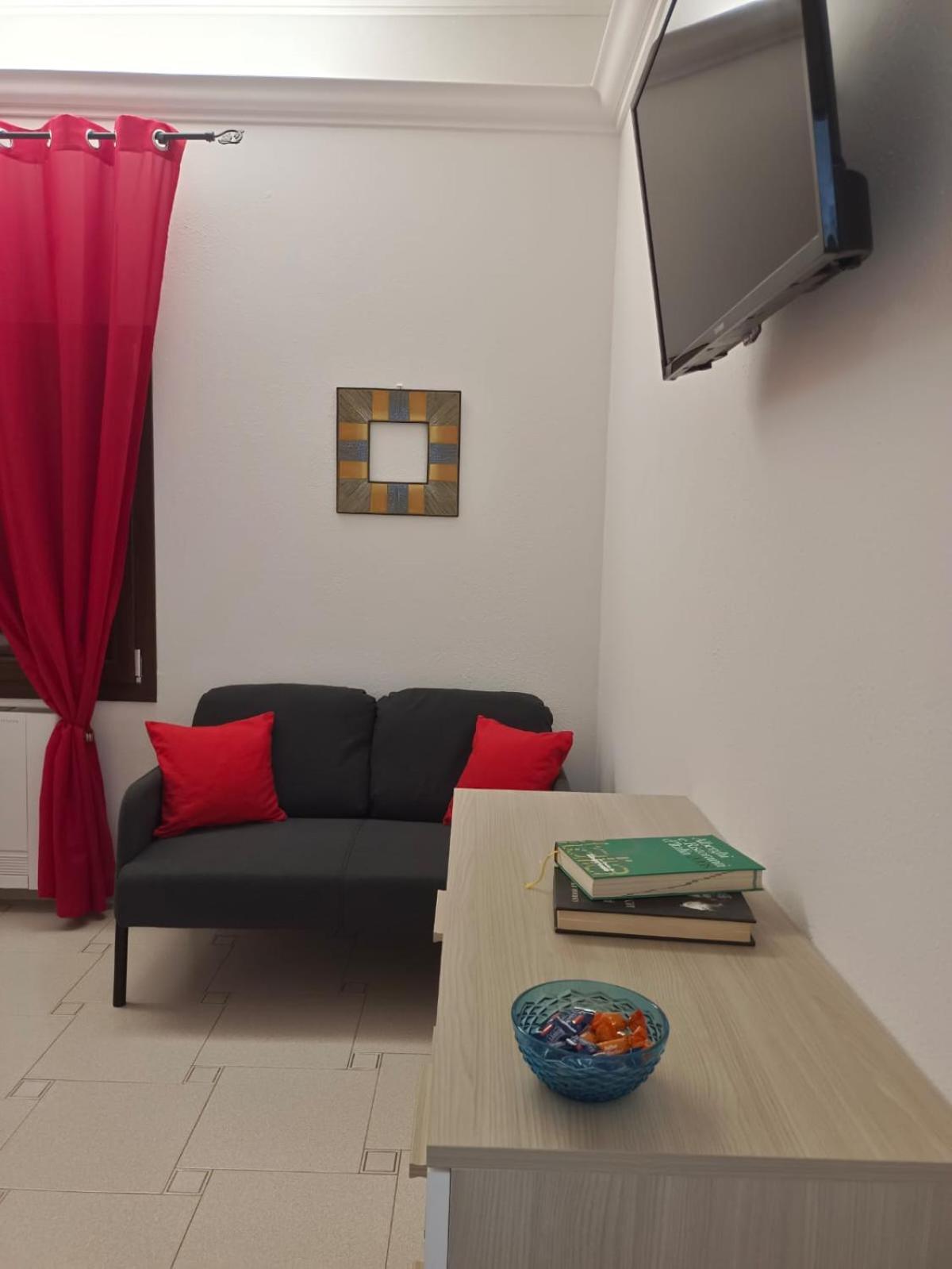 Le Sorgenti Guest House Ilbono Esterno foto